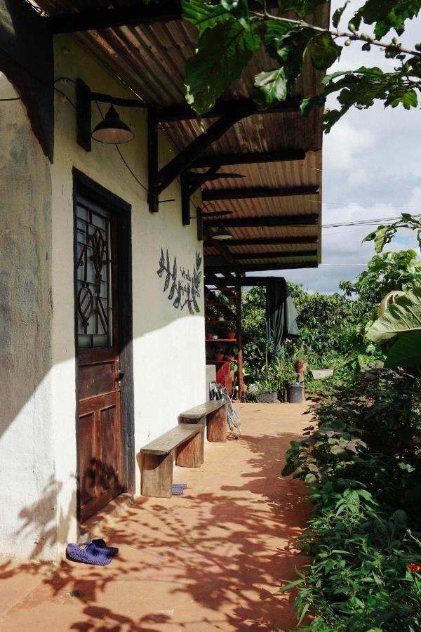 Ivy Coffee Farm - Garden House Apartman Duc Trong Kültér fotó