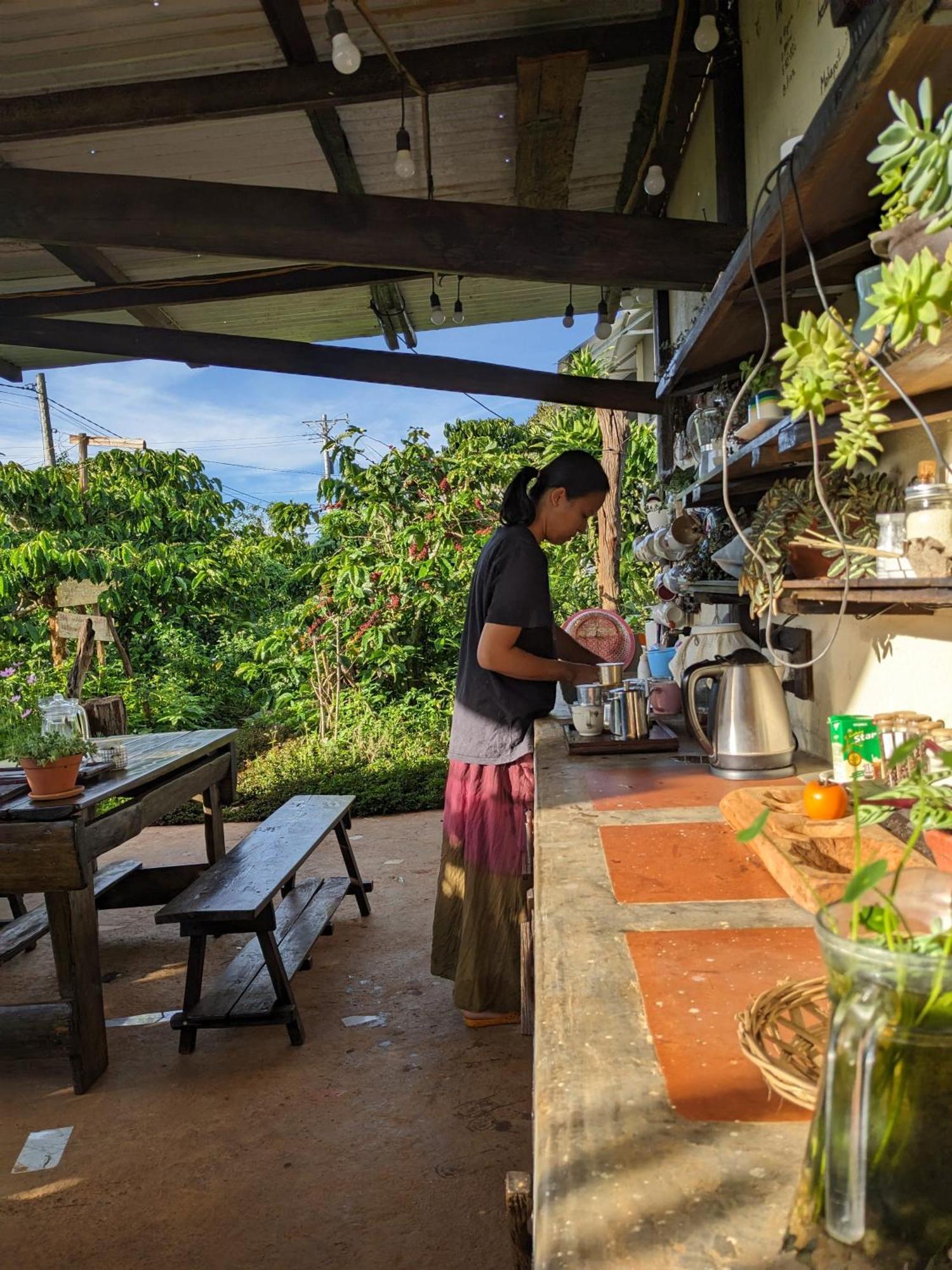 Ivy Coffee Farm - Garden House Apartman Duc Trong Kültér fotó